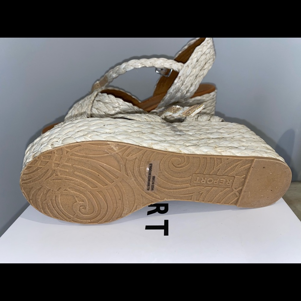 Wedges Size 7 ! New never worn before 😅